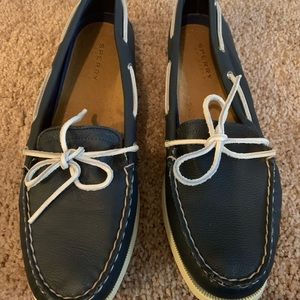 Never worn women’s Sperry slip ons